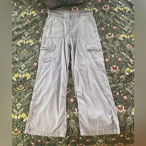 American Eagle Light Grey Stretch Cargo Pants